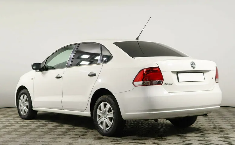 Volkswagen Polo V